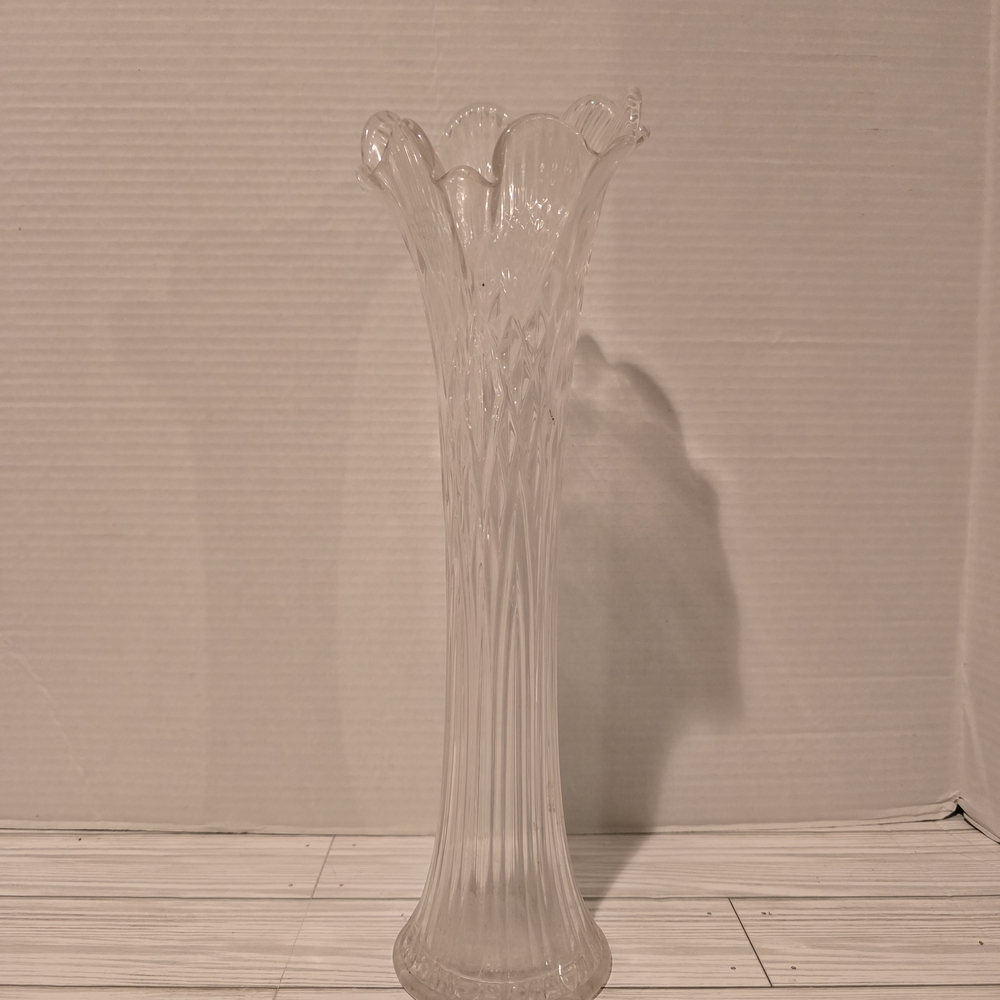Elegant Vintage Clear Swung Glass Vase 15" Tall Scalloped Top